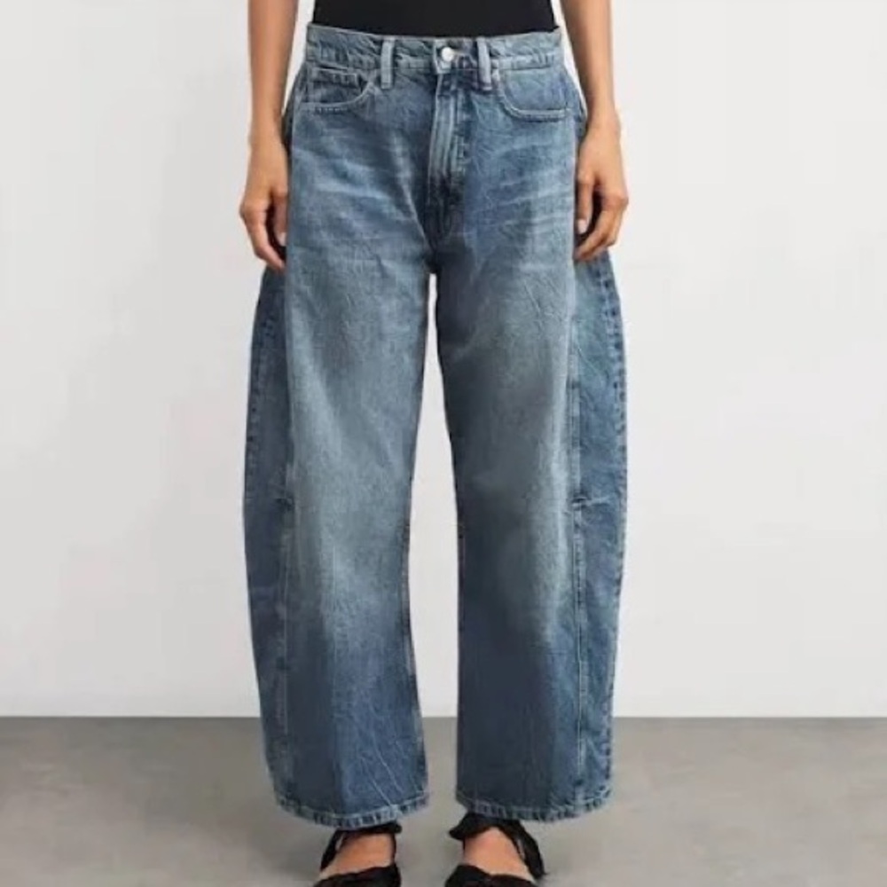 BRAND NEW Good American good extreme barrel Jeans size 6 NWT!👖🎁 - Picture 8 of 15
